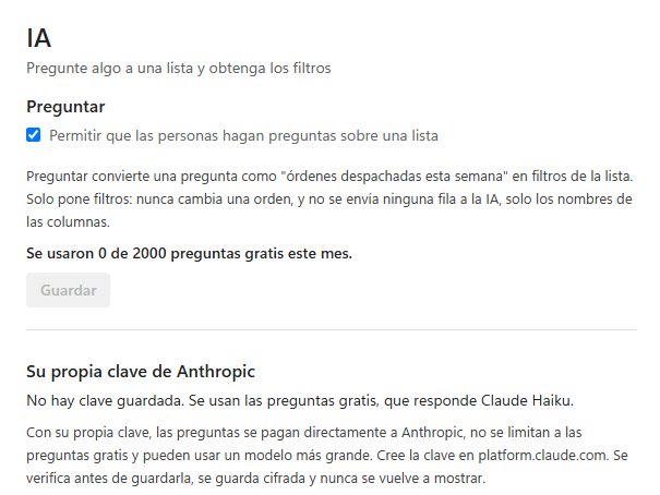 La pantalla IA de LogisticaHQ con el interruptor de Preguntar, las preguntas gratis usadas este mes y el campo para la clave de Anthropic de la empresa